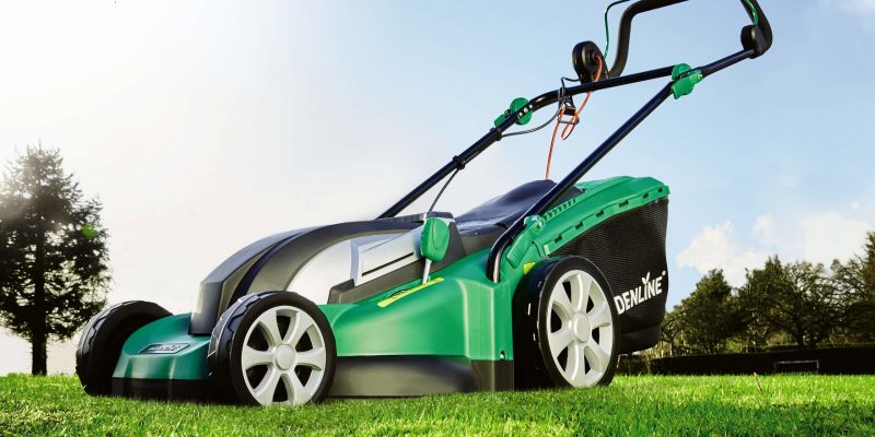 Top 10 Best Electric Lawn Mowers of 2022 – Reviews