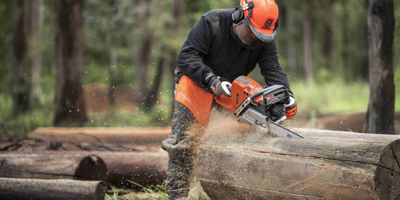 A Guide To Buying A Chainsaw
