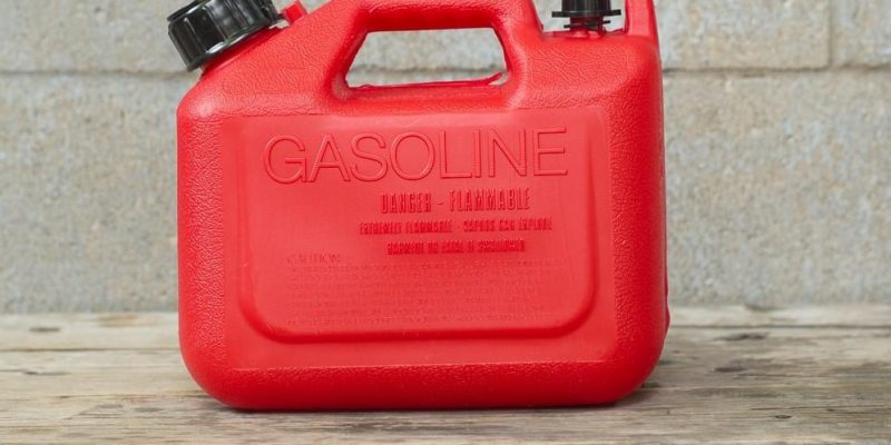 Top 10 Best Gas Cans of 2021 – Reviews
