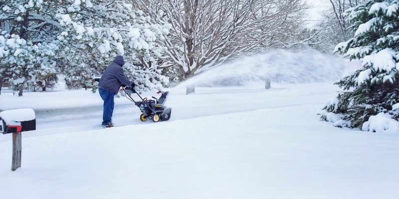 Top 10 Best Snow Blowers of 2022 – Reviews